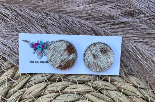 20mm Cowhide Stud