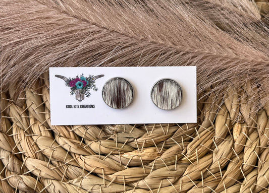 14mm Cowhide Stud