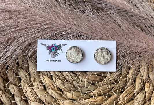 14mm Cowhide Stud