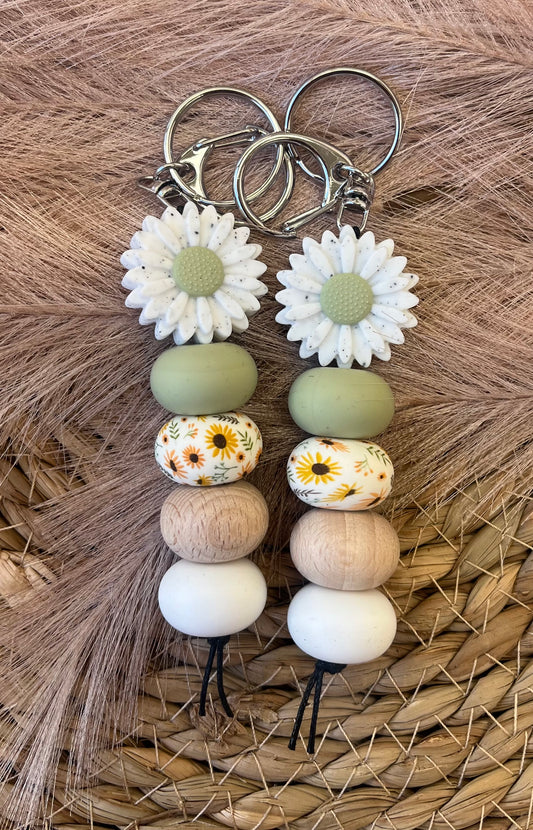 Sage Speckle Flower Keychain